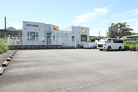 駐車場（裏）